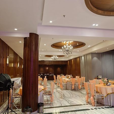 Hotel City Heart Premium Chandīgarh Exterior foto