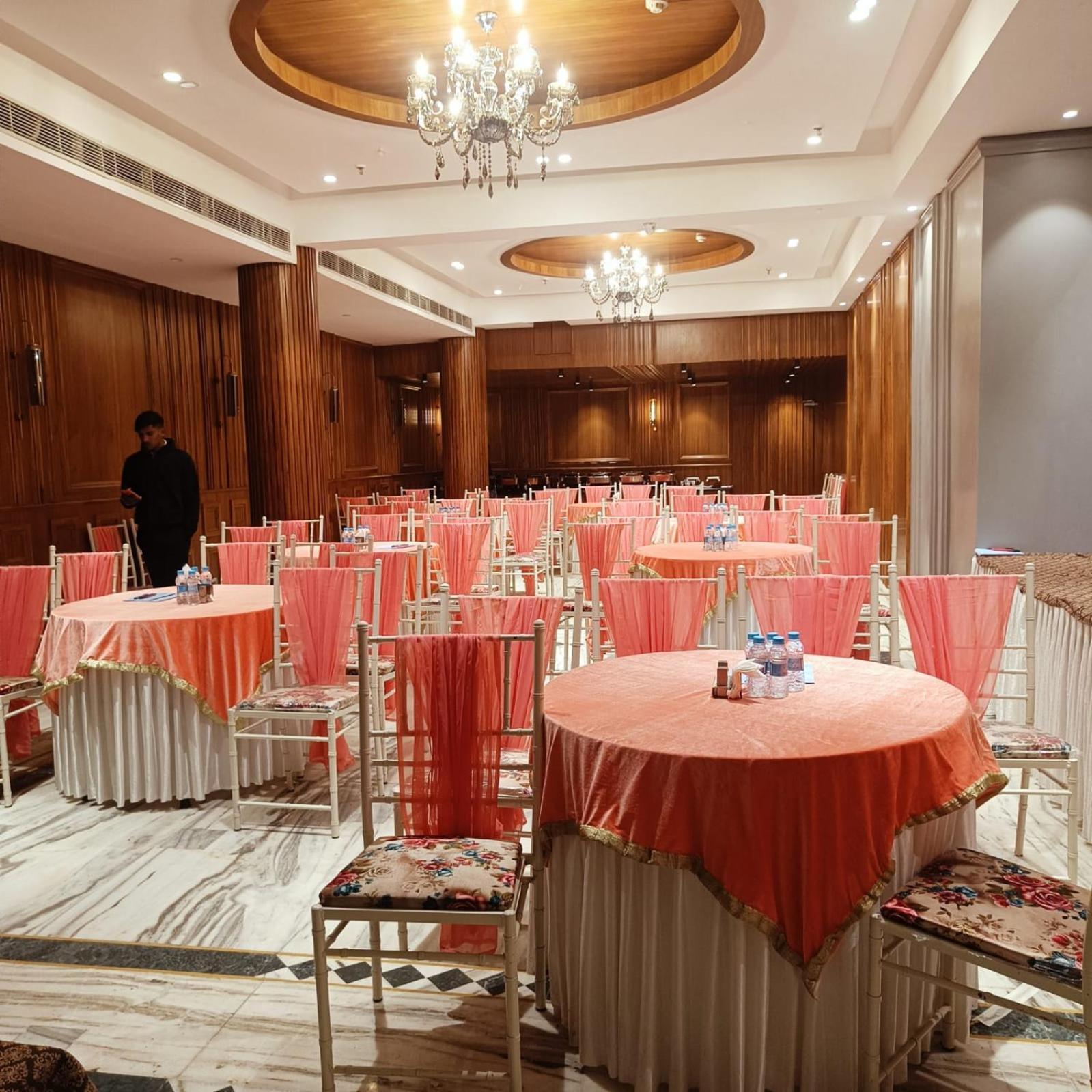 Hotel City Heart Premium Chandīgarh Exterior foto