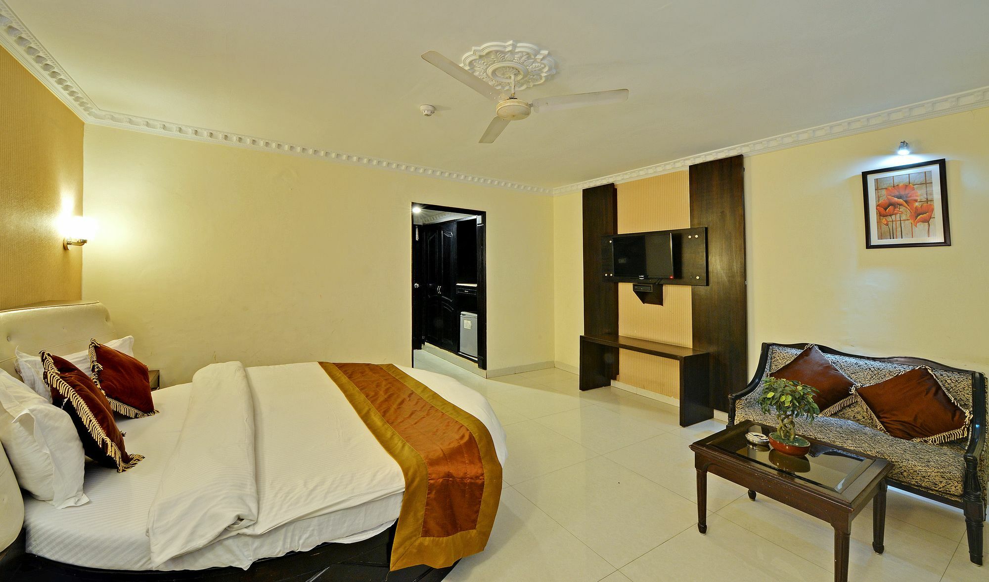 Hotel City Heart Premium Chandīgarh Exterior foto